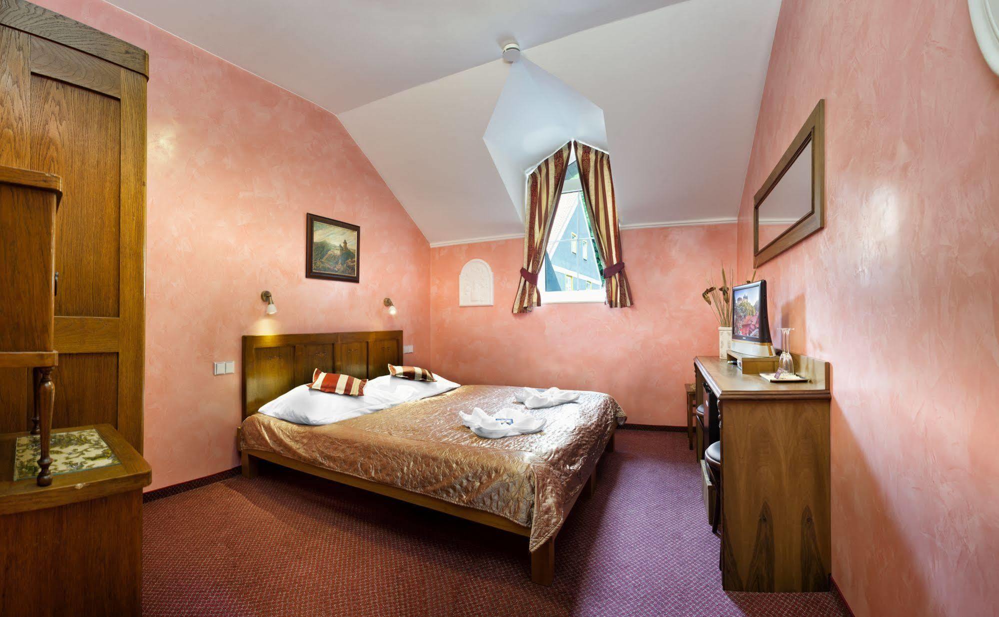 Hotel Karlstejn & Spa Eksteriør bilde
