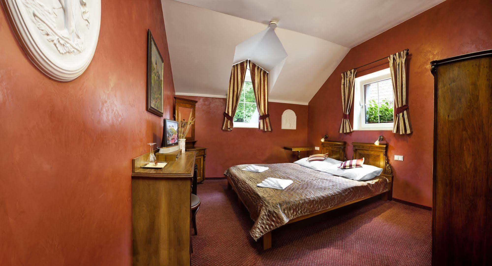 Hotel Karlstejn & Spa Eksteriør bilde